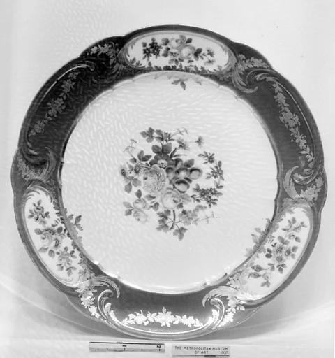 Plate (Assiette à palmes) (1 of 102) (part of a service)
