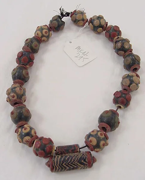 Necklace — Unknown