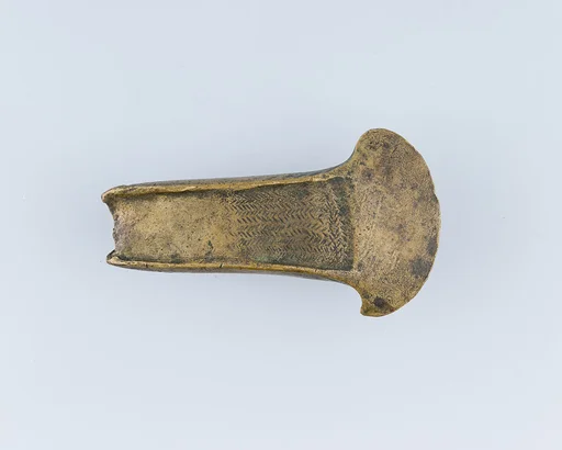 Flanged Ax