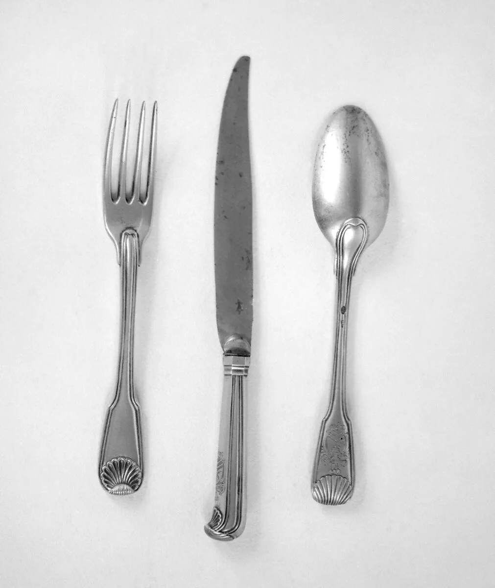 Knife (part of a traveling set) — Unknown
