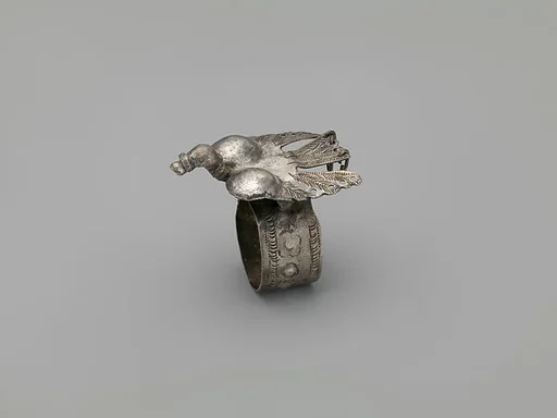 Ring: Bird