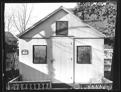 [Folk Victorian Cottage at Ossining Camp Woods, New York]