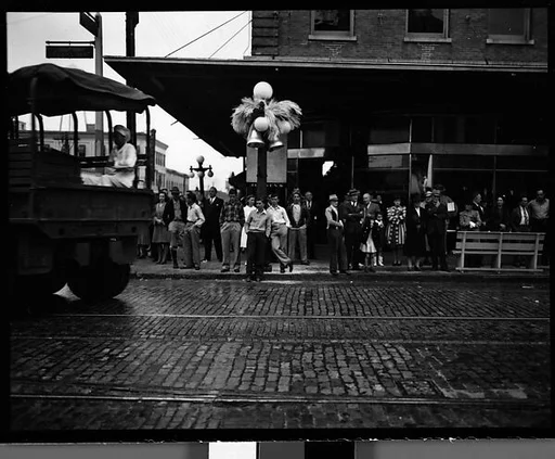[Street Scene, Tampa, Florida]