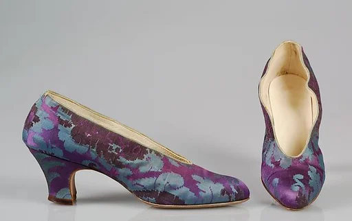 Evening pumps