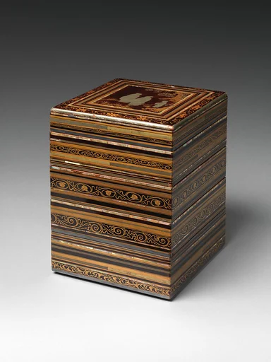 人物縞蒔絵螺鈿重箱|Food Box with Striped Decoration and Chinese Figures