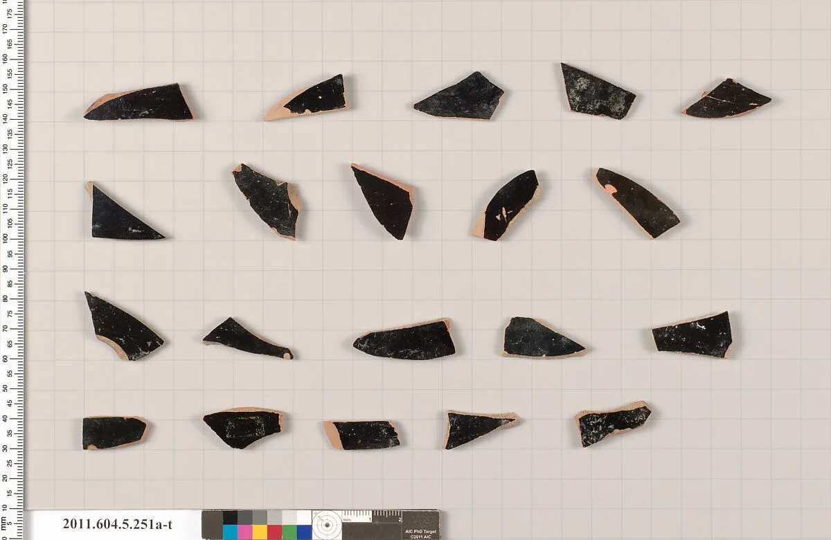 Terracotta fragments of kylikes (drinking cups) — Unknown