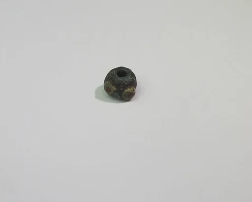 Composite eye bead