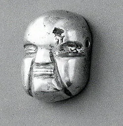 Gold Necklace Ornament — Unknown