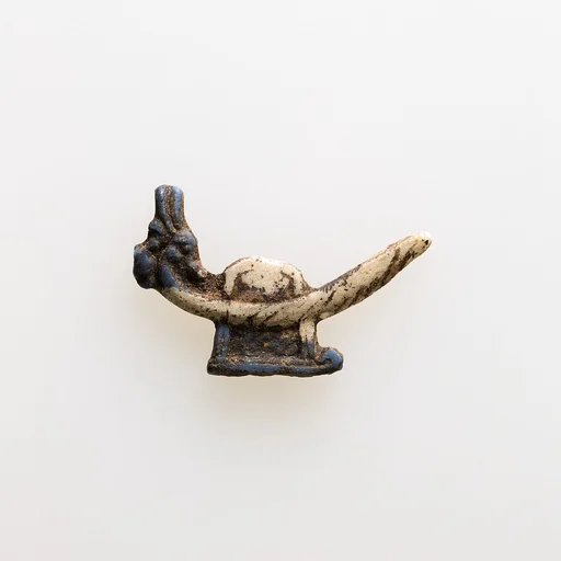 Henu barque amulet