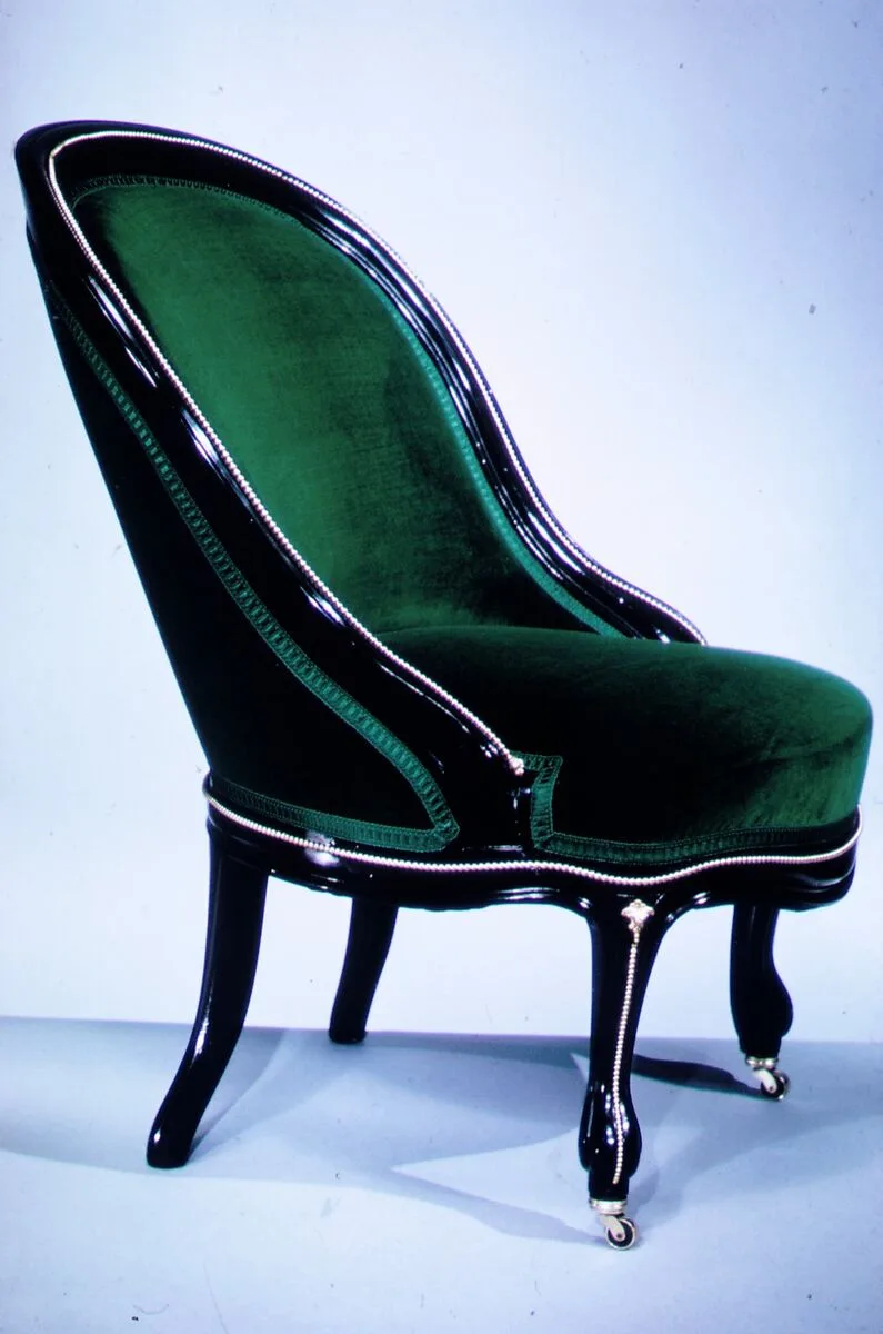 Slipper Chair — Alexander Roux