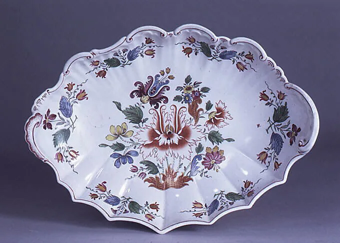 Dish — Doccia Porcelain Manufactory|Marchese Carlo Ginori