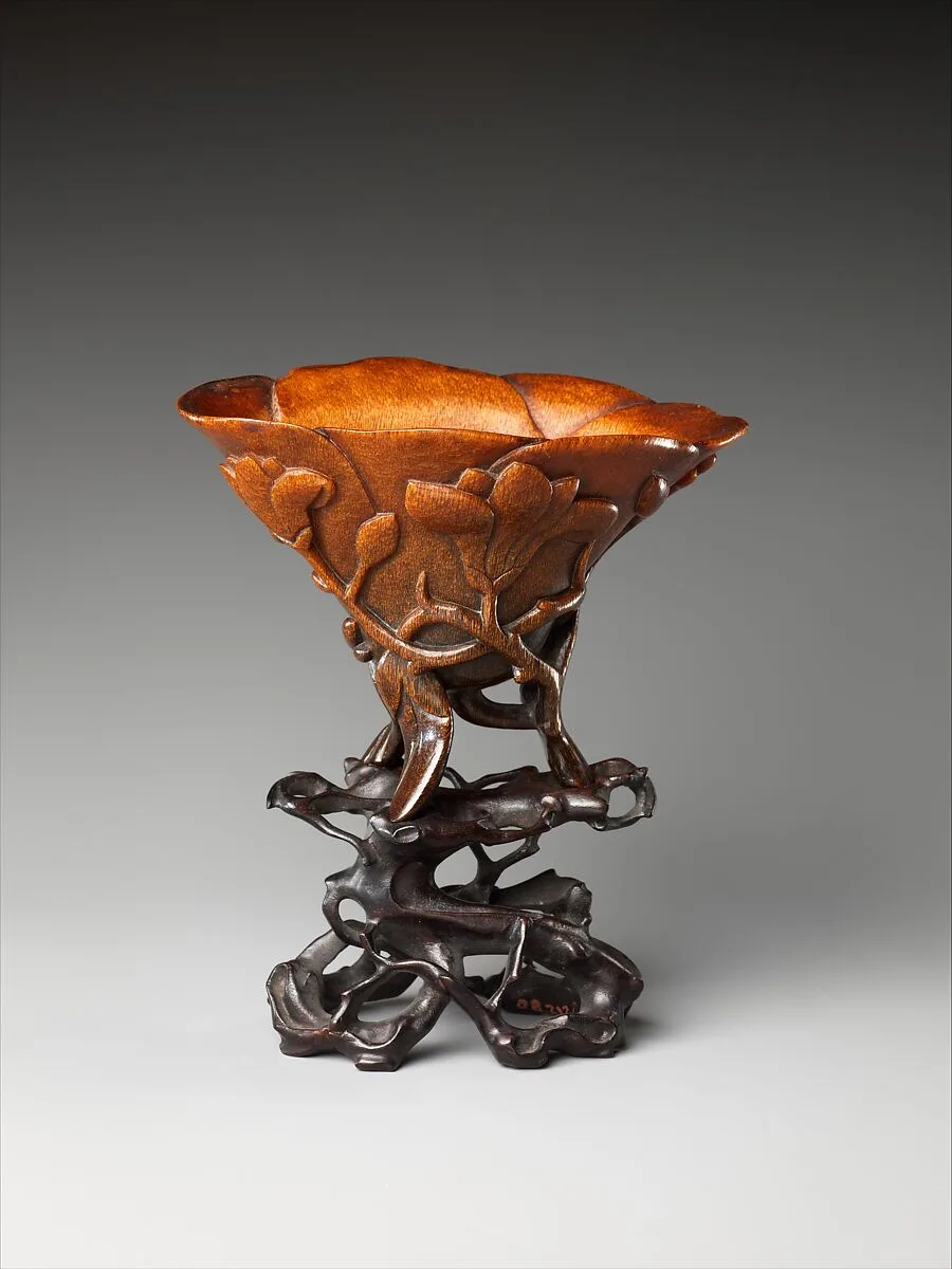 明晚期 犀角雕玉蘭杯|Cup in the shape of a magnolia blossom — Unknown