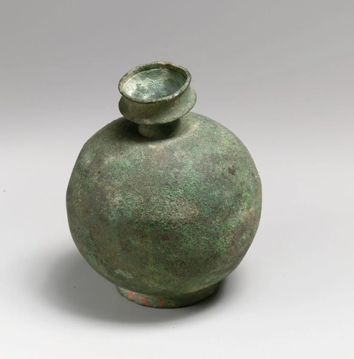 Bronze aryballos — Unknown