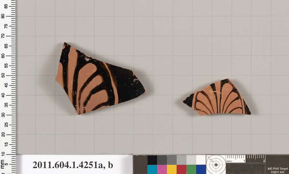 Terracotta fragments of kylikes (drinking cups) — Unknown