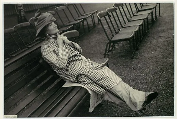 Hyde Park, London — Henri Cartier-Bresson