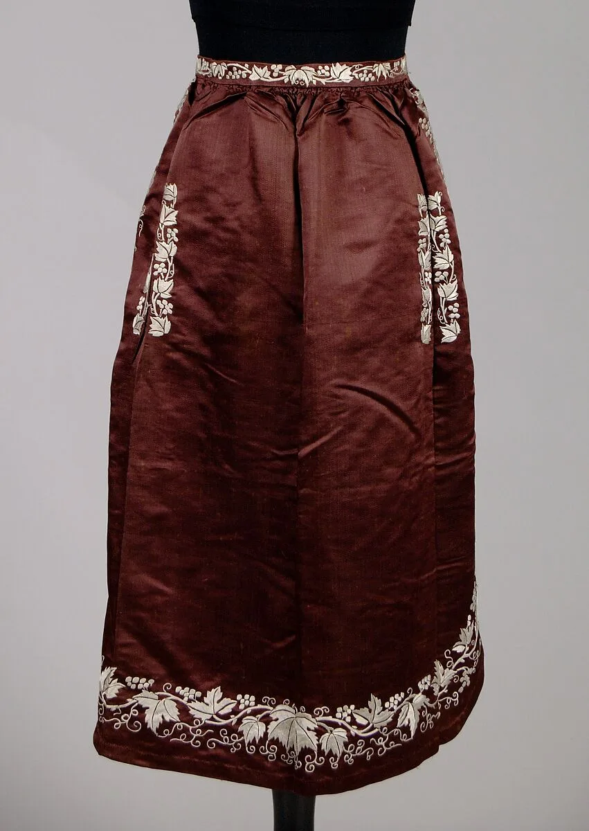 Apron — Unknown