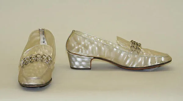 Evening moccasins — Unknown