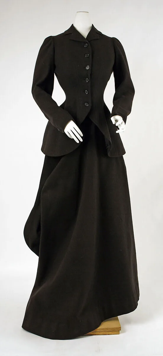Riding habit — T. Miller & Sons, New York