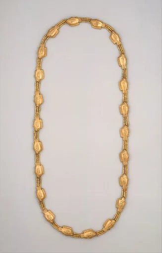 Girdle with Fish-Shaped Beads