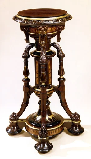 Pedestal