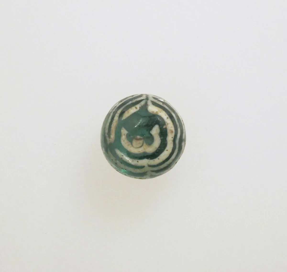 Glass pinhead — Unknown