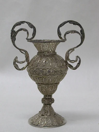 Miniature urn (one of a pair) (part of a set)