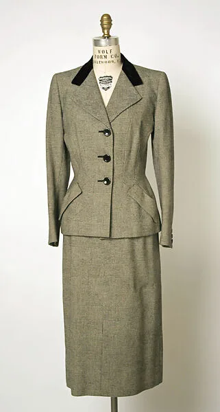 Suit — Hardy Amies