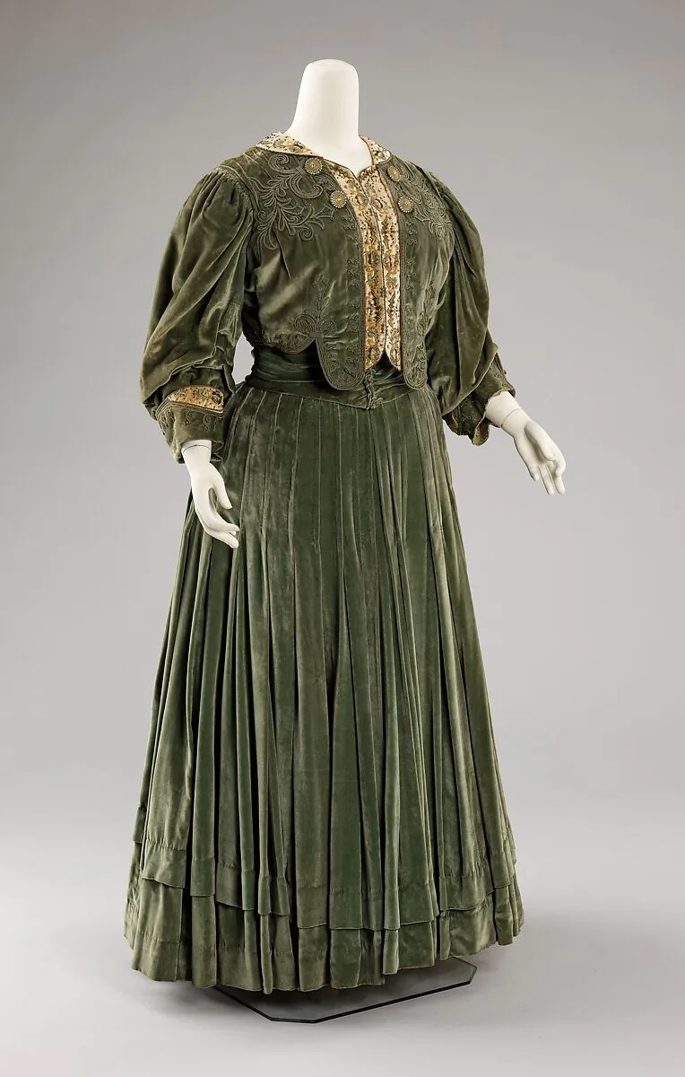 Afternoon dress — Chezar & Pillman