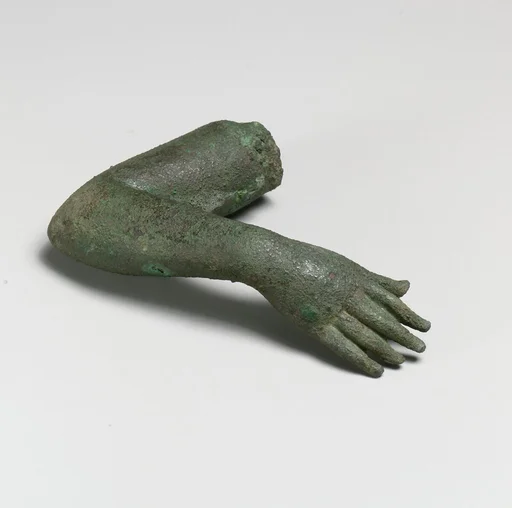 Arm fragment of Aphrodite
