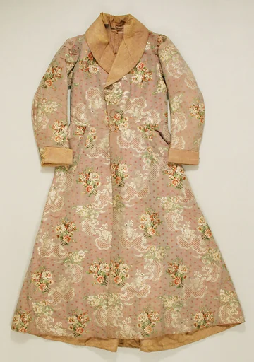 Dressing gown