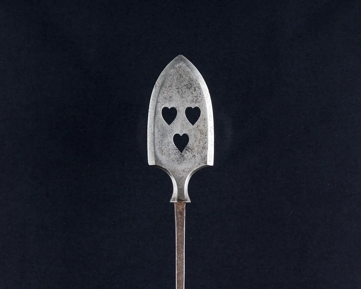 Arrowhead (<i>Yanone</i>) — Unknown