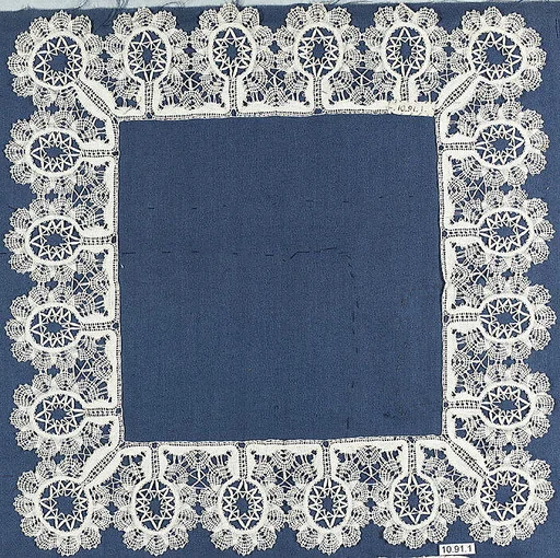Handkerchief border
