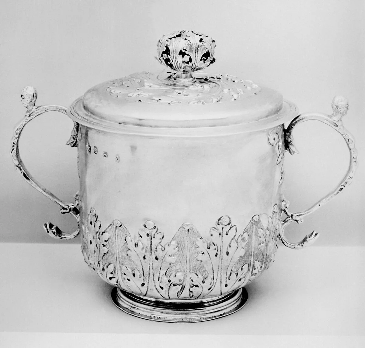Two-handled cup with cover — E. N., London