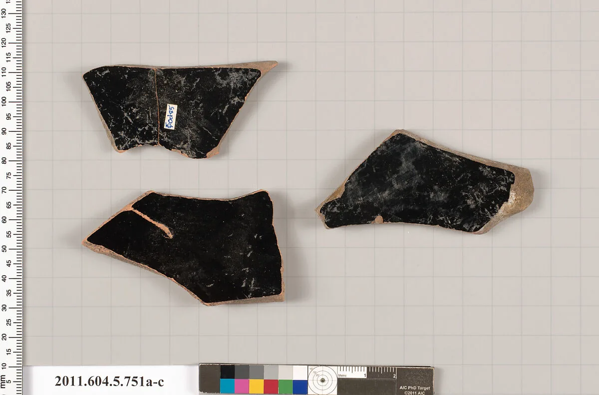 Terracotta fragments of kylikes (drinking cups) — Unknown