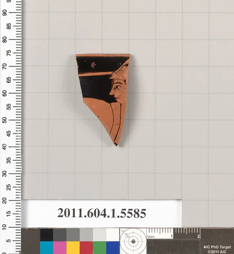 Terracotta rim fragment of a kylix (drinking cup)