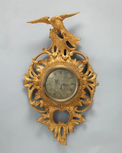 Wall clock with calendar