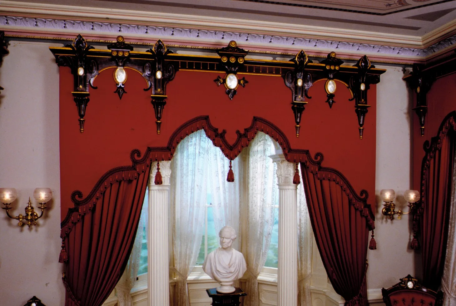 Window Cornice — John Jelliff