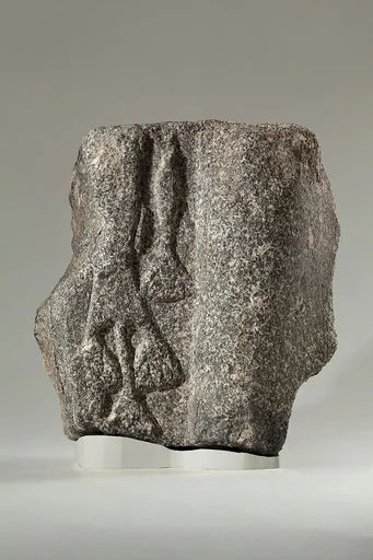 Statue fragment