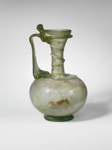 Glass jug