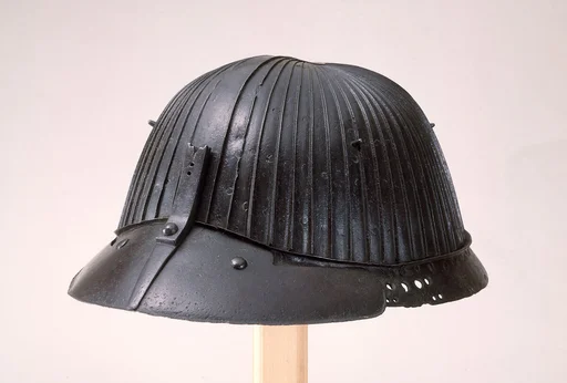Helmet (Hachi)