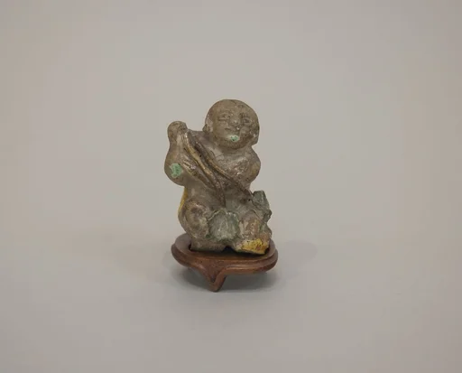 宋  青釉瓷荷葉童子|Doll of a boy