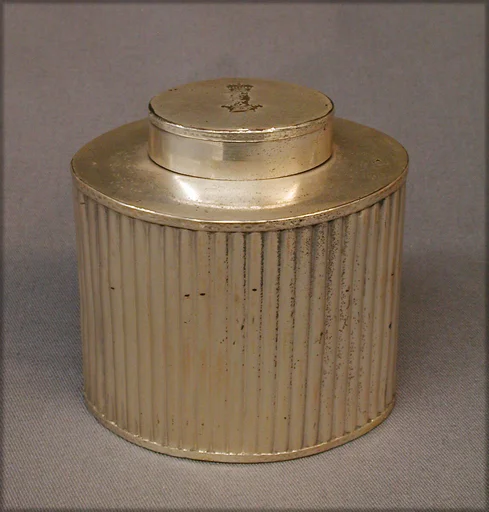 Tea caddy