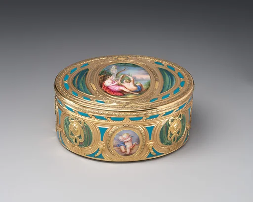 Snuffbox