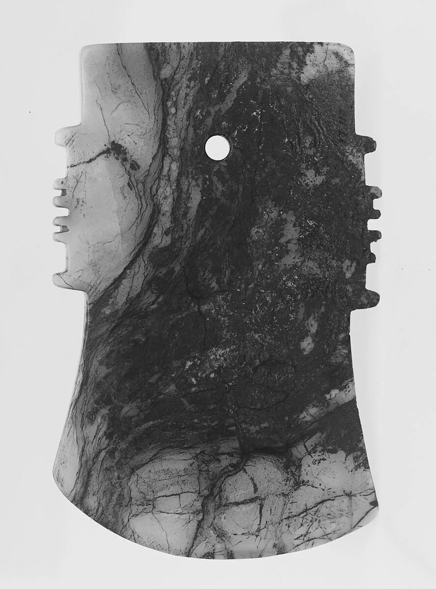 商 玉鉞|Ceremonial Ax — Unknown
