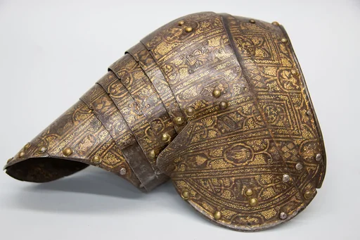 Pauldron and Rerebrace