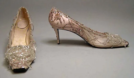 Evening shoes