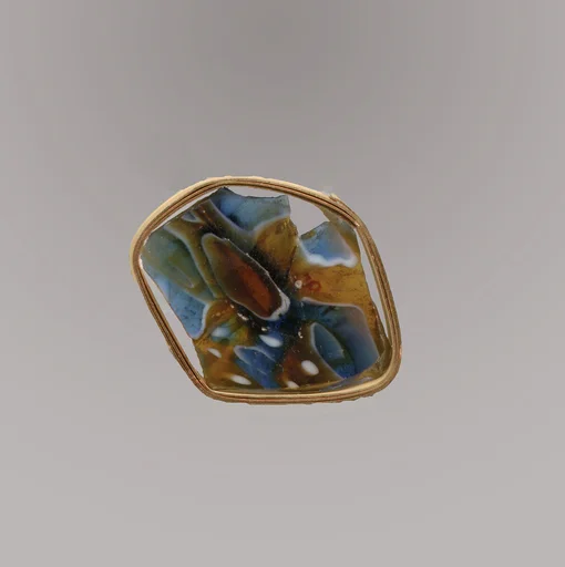 Glass mosaic ribbed bowl fragment