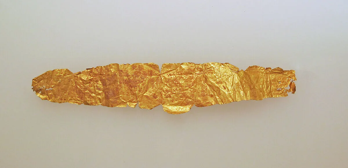Frontlet of gold leaf — Unknown