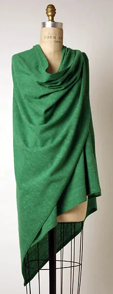 Shawl — Madame Grès (Germaine Émilie Krebs)