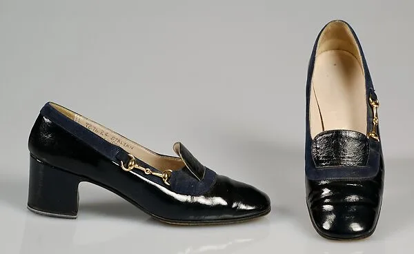 Shoes — Gucci